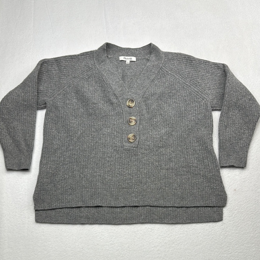 Madewell ribbed Gray V-Neck Sweater Cozy Knit size small cropped chunky buttons